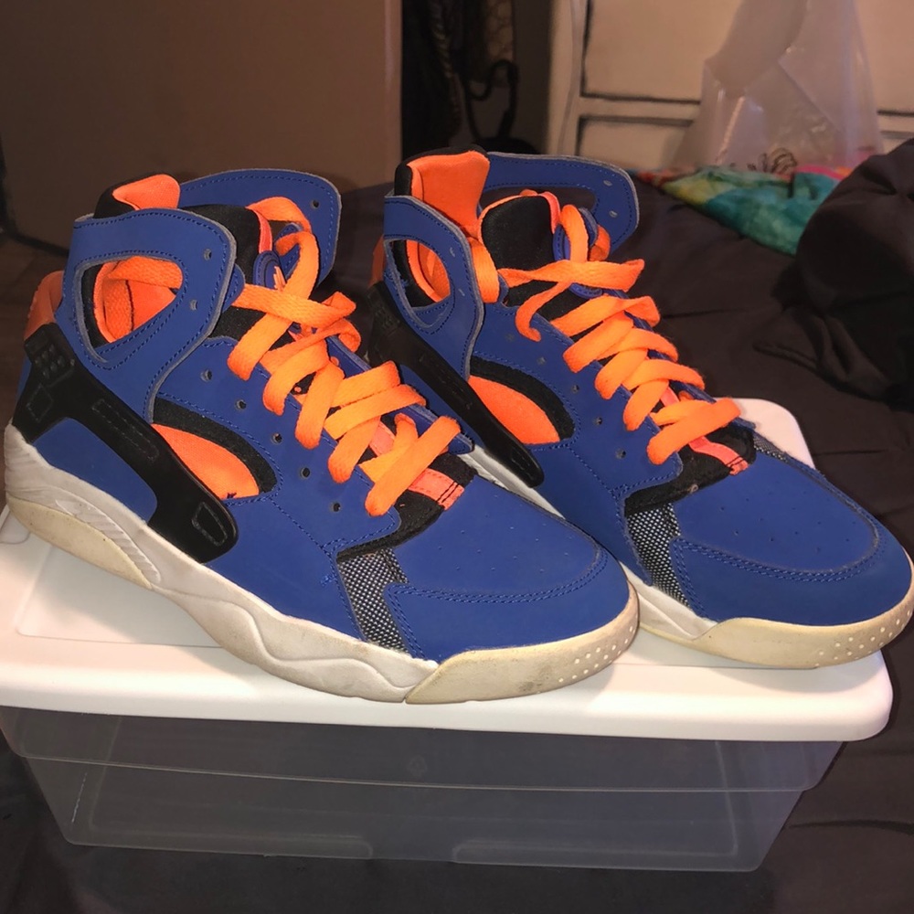 Nike High Top Huraches . Size 5 in Kids